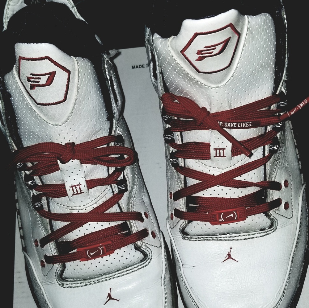 ATHLETIC SHOES AIR JORDAN